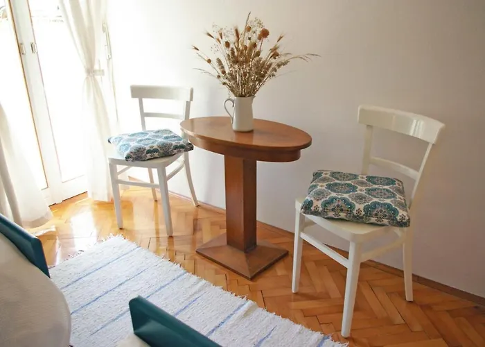 Apartment, Two Bedrooms דירה