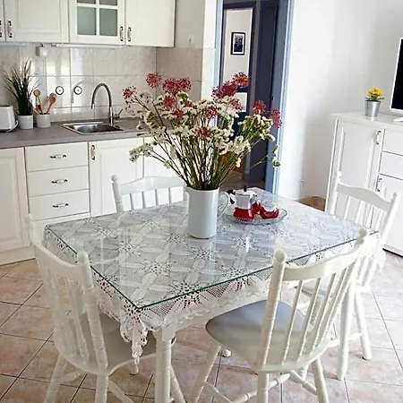 דירה Apartment, Two Bedrooms וויס